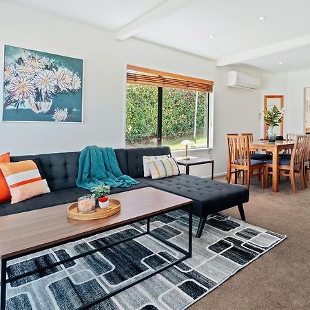 Town Centre Location With Stunning View - Unit 1 Lägenhet Queenstown Exteriör bild